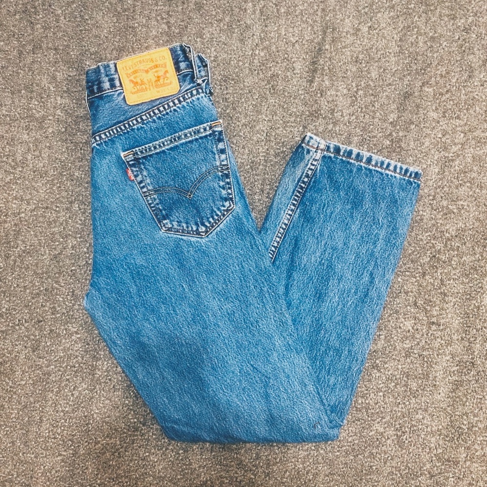 550 Levi Mom Jeans
